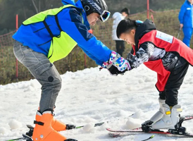 勇气挑战滑雪课堂