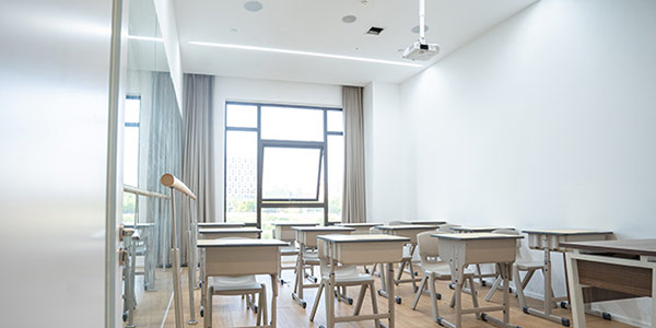 课室