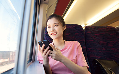 年龄18周岁以上人群