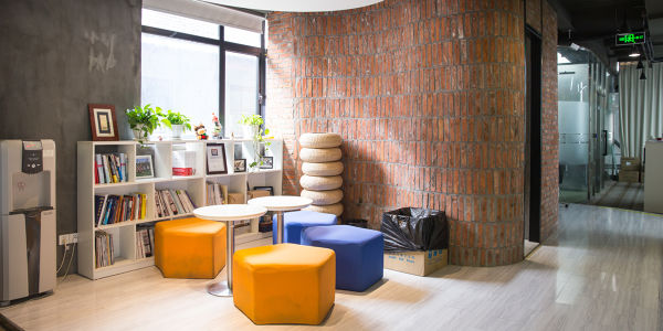 东莞北大青鸟好不好