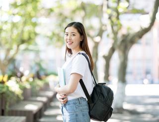 领事馆的认可高