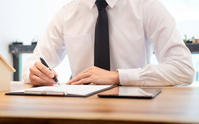 签约寰宇海外；评估匹配；与德国公司签订雇佣合同