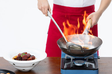 提升对美食制作感兴趣的人群