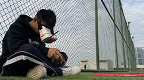 青少年无人机航拍