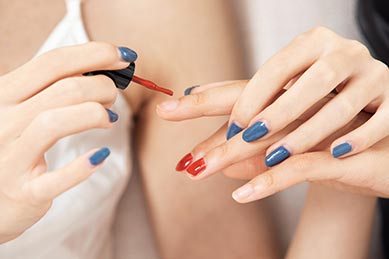 掌握扎实的美甲技术