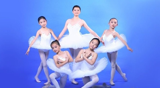孩子几岁学芭蕾最合适？