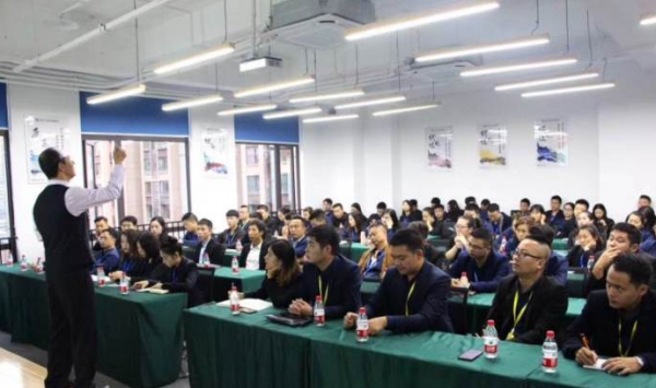 重庆智易达演讲口才培训教学现场怎么样？