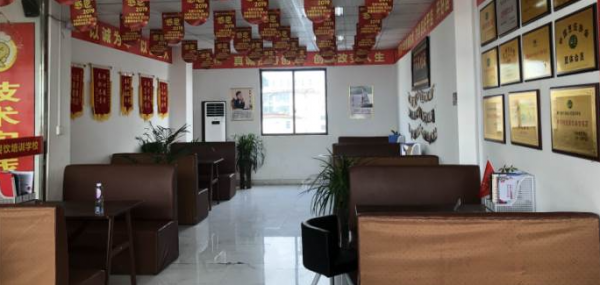 南宁创鼎餐饮培训学校环境好吗