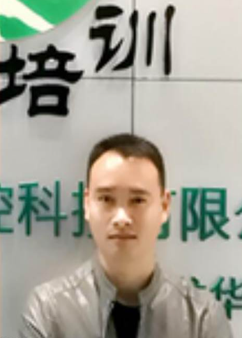 深圳华山培训学校师资力量展示
