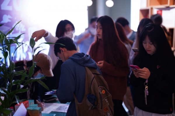 上海高顿留学香港留学申请服务