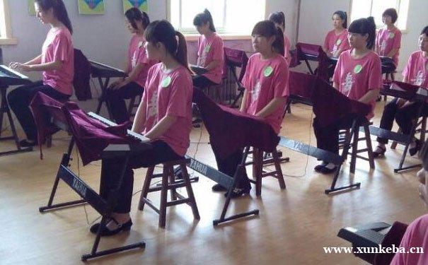 幼儿教育（幼师专业）