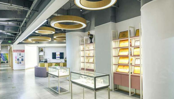 职业美甲师专业小班培训