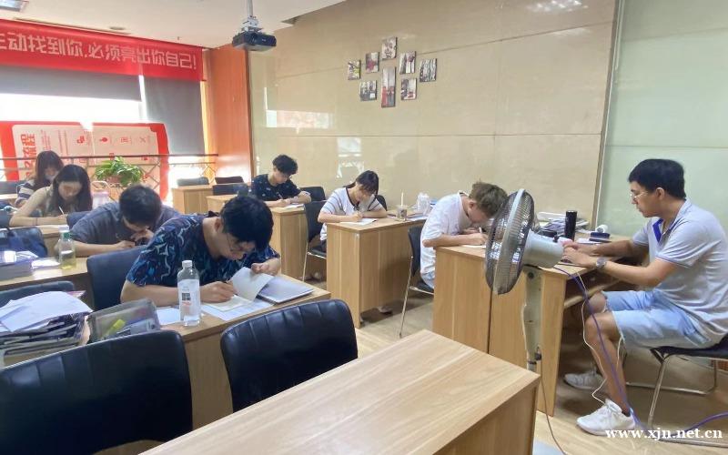 石家庄剑桥英语PET考前冲刺辅导班