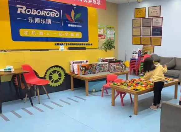 线上青少年Scratch编程培训课程