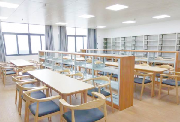 泰国留学吞武里皇家大学硕博项目招生简章