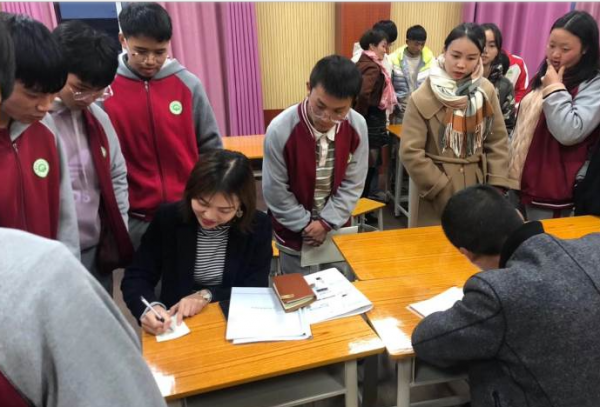南宁零基础高考日语全程班