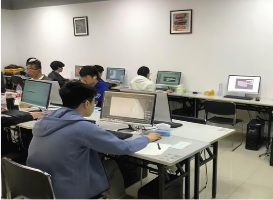 厦门王氏教育游戏特效就业精品班